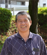 販売責任者 桃田